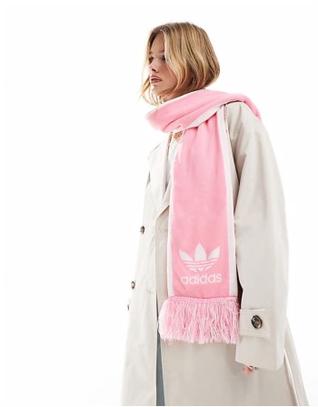 football scarf in bliss pink