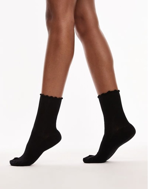 New ribbed frill socks in black