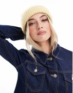 beanie with wool rib in yellow