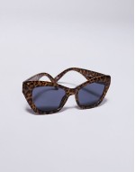 cat eye sunglasses in leopard