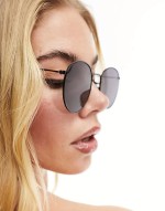 New Explore round sunglasses in black