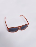 thin frame aviator sunglasses in orange tort