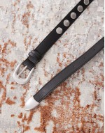 studded belt in black