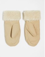 puffer fleece mittens in sand